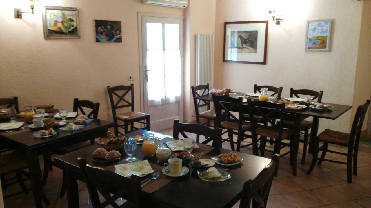 Country House La Scortica Bed & Breakfast Beverino Luaran gambar