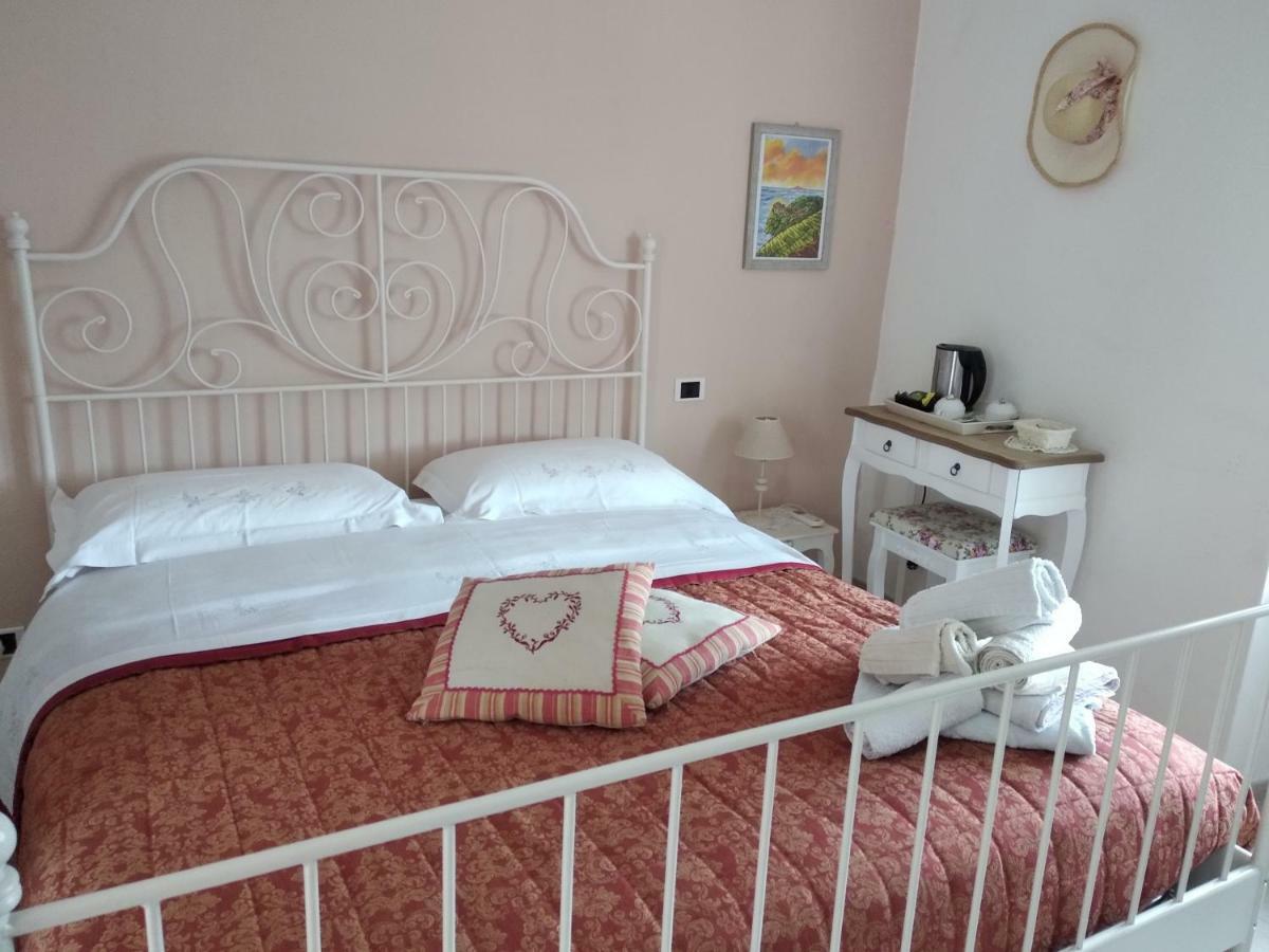 Country House La Scortica Bed & Breakfast Beverino Luaran gambar